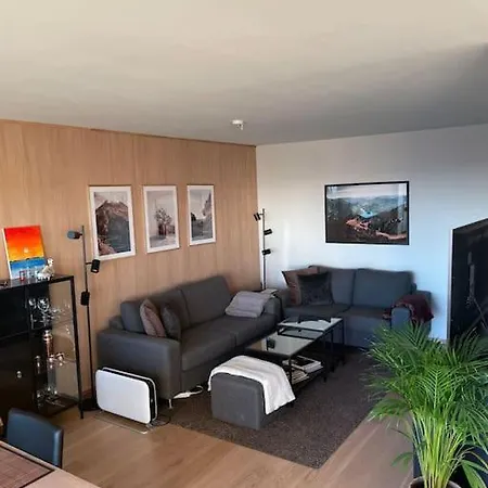 One Bedroom Appartement *